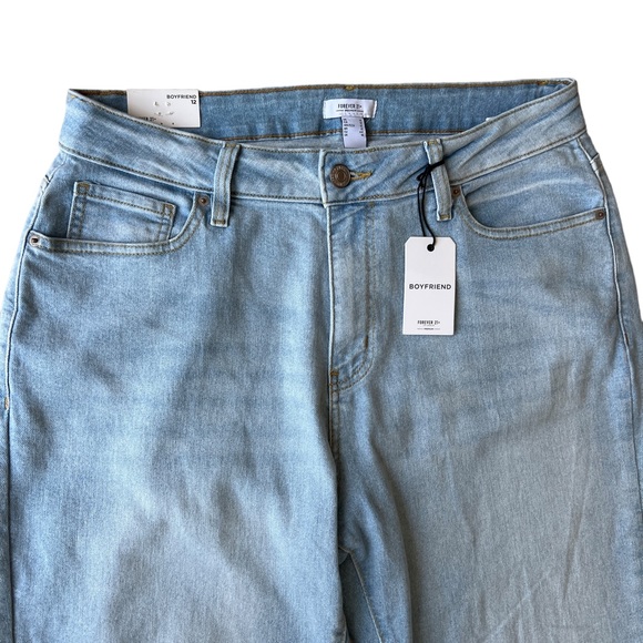FOREVER 21+ Denim Boyfriend Jean Women’s Size 12 New With Tags Distressed - Picture 3 of 9